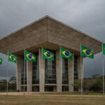 Fachada da Câmara Legislativa do Distrito Federal em Brasília, representando título controverso de cidadão honorário.